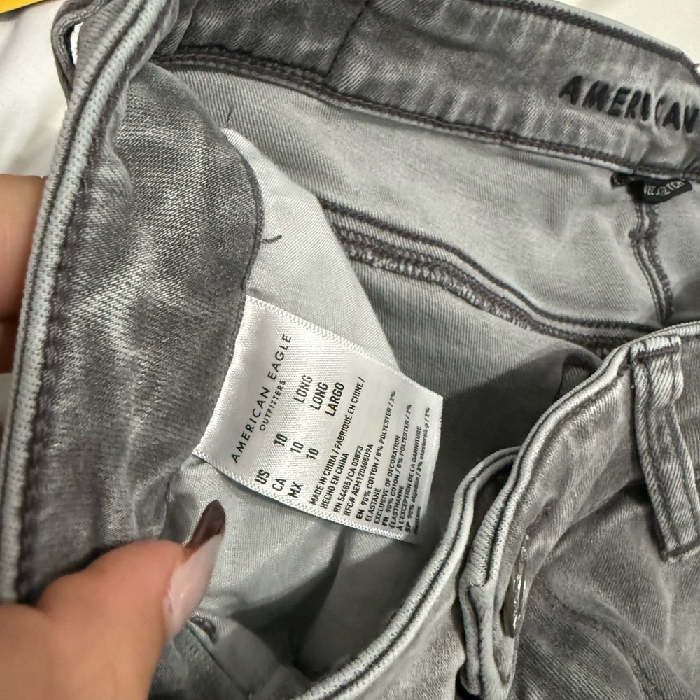 American Eagle Outfitters Charcoal Skinny Jeans - Picture 2 of 3